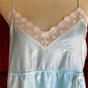 Vintage Givenchy Intimates Paris ladies night gown size medium